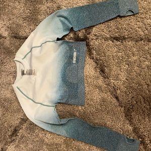 BRAND NEW GYMSHARK CROPPED LONG SLEEVE